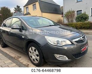 Opel Opel Astra J Lim. 5-trg. Design Edition+KLIMA+TEMP Gebrauchtwagen