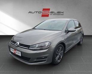 VW Volkswagen Golf VII Lim. Highline BMT/NAVi/PDC/XEN Gebrauchtwagen