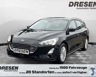 Ford Ford Focus Turnier Titanium 1.5 Automatik Navi LED Gebrauchtwagen