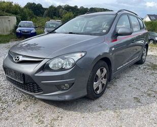 Hyundai Hyundai i30 CW 1.4 Classic Gebrauchtwagen