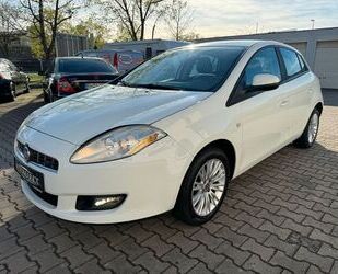 Fiat Fiat Bravo 1.4 16V T JET Dynamic mit Paket Sport Gebrauchtwagen