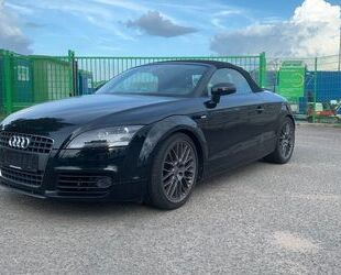 Audi Audi TT Cabrio 2.0 TFSI Roadster Gebrauchtwagen