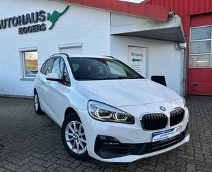 BMW BMW 216i Active Tourer Advantage/NAVI/SHZ/TEMP/AHK Gebrauchtwagen