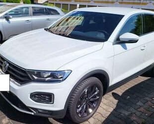 VW Volkswagen T-Roc Sport 1.5 TSI DSG Gebrauchtwagen