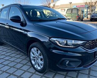 Fiat Fiat Tipo 1.6 Lounge Aut./DAB/R-Kamera/SHZ Gebrauchtwagen