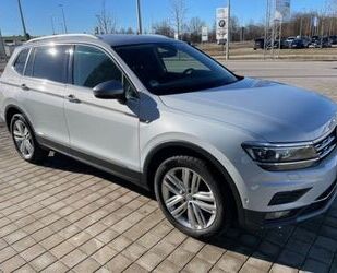 VW Volkswagen Tiguan Allspace Highline TDI 4M DSG ACC Gebrauchtwagen