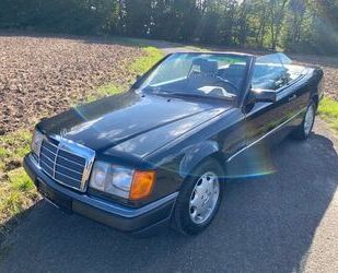 Mercedes-Benz Mercedes-Benz 300 CE 24v Cabrio A124, wenig Km., L Gebrauchtwagen