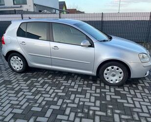 VW Volkswagen Golf 1.9 TDI Tour Edition 105PS Xenon Gebrauchtwagen