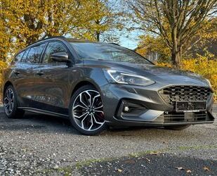 Ford Ford Focus Turnier ST-Line B&O Gebrauchtwagen