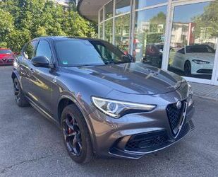 Alfa Romeo Alfa Romeo Stelvio Quadrifoglio Q4 Gebrauchtwagen