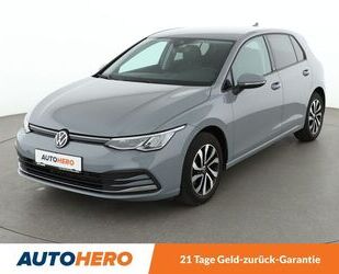 VW Volkswagen Golf VIII 1.0 eTSI Active Aut.*NAVI*LED Gebrauchtwagen