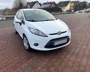 Ford Ford Fiesta (DAB, Klima, Freisprech, TÜV Neu, usw. Gebrauchtwagen