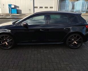 Cupra Cupra Leon R Limited Edition Nr.705 von 799 Gebrauchtwagen