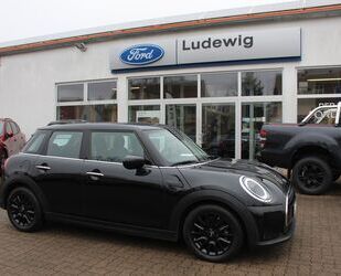 Mini MINI COOPER 5-trg. Classic Trim Navi Kamera SHZ DA Gebrauchtwagen