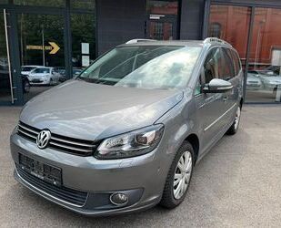 VW Volkswagen Touran Highline BMT Autom. Pano Leder s Gebrauchtwagen