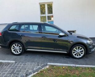 VW Volkswagen Golf 2.0 TDI 135kW DSG 4MOTION BMT Allt Gebrauchtwagen