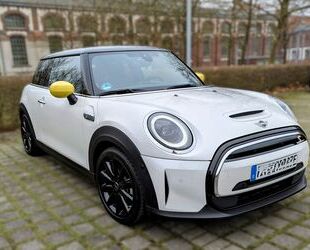 Mini MINI Cooper SE MINI Electric Trim, Nanuq White,Ext Gebrauchtwagen