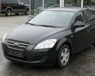 Kia Kia ceed / Ceed 1.4 CVVT EX/AHK/1 Hand Gebrauchtwagen