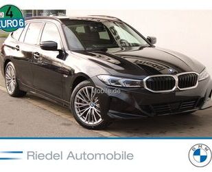 BMW BMW 330e Touring Hybrid*ACC*Facelift*adapLED*AHK* Gebrauchtwagen