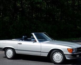 Mercedes-Benz Mercedes-Benz SL 560 Cabrio V8 Typ R107 Luxus Au Gebrauchtwagen