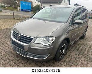 VW Volkswagen Touran Freestyle Automatik+Bi-Xenon+Nav Gebrauchtwagen