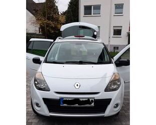 Renault Renault Clio Grandtour Night & Day TCE 100 Eco2 Ni Gebrauchtwagen