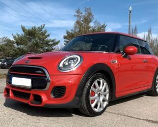 Mini MINI John Cooper Works LED NAVI HUD H/K SPORTSITZE Gebrauchtwagen