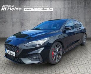 Ford Ford Focus ST 2.3 Ltr. 280 PS *PANORAMA* Gebrauchtwagen