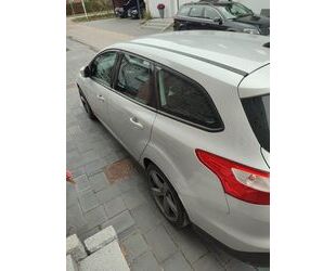 Ford Ford Focus 2,0TDCi 85kW PowerSh. SYNC Edition Tur. Gebrauchtwagen