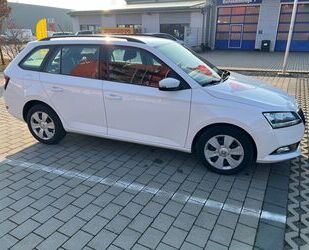 Skoda Skoda Fabia Kombi 1.0l MPI 55kW Active Combi Activ Gebrauchtwagen