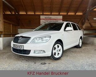 Skoda Skoda Octavia Combi 2.0 TDI*NAVI*XENON*2.HAND*SHZ* Gebrauchtwagen