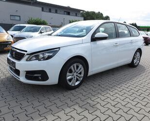 Peugeot Peugeot 308 SW Automatik Navi. Kamera Gebrauchtwagen