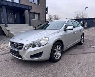 Volvo Volvo V60 Kombi Momentum Gebrauchtwagen