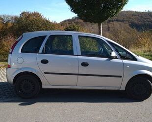 Opel Opel Meriva 1.6 - Gebrauchtwagen