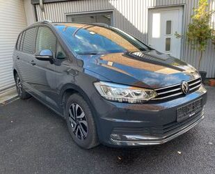 VW Volkswagen Touran Active 7Sitz.Navi Digital Tacho Gebrauchtwagen