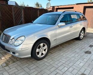 Mercedes-Benz Mercedes-Benz E 220 CDI T ELEGANCE ELEGANCE AUTOMA Gebrauchtwagen