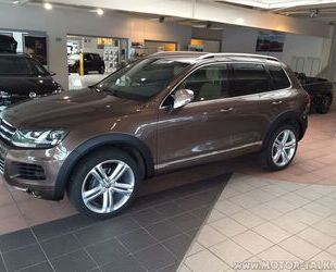 VW Volkswagen Touareg 3.0 V6 TDI Tiptr Exclusive BMT Gebrauchtwagen