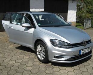 VW Volkswagen Golf Var. 1.4 TSI 92kW Comf. Navi, PDC, Gebrauchtwagen