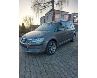 VW Volkswagen Touran 1.4 TSI Gebrauchtwagen