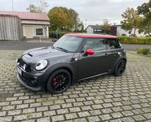 Mini MINI R56 John Cooper Works 1,6L Turbo Gebrauchtwagen