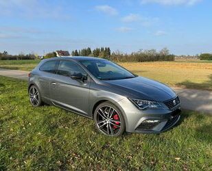 Seat Seat CUPRA 300 DSG OHNE OPF/Schalensitze/kein Tuni Gebrauchtwagen