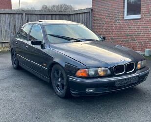 BMW BMW E39 528i AUTOMATIK KLIMAAUTOMATIK LEDER Gebrauchtwagen