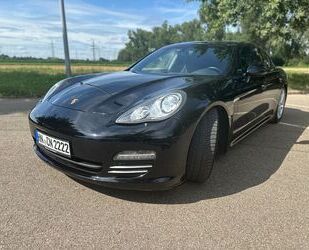 Porsche Porsche Panamera 4, 3.6L V6 PDK, BOSE,NAVI,AWD v. Gebrauchtwagen