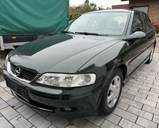 Opel Opel Vectra 1.6 16V Comfort Gebrauchtwagen