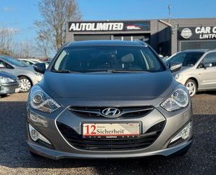 Hyundai Hyundai i40 SW Automatik/Leder/Xenon Sehr Gepfleg Gebrauchtwagen