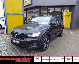 Volvo Volvo XC40 B4 B R-Design+Panorama+Harman/Kardon Gebrauchtwagen