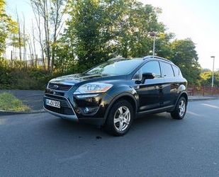 Ford Ford Kuga 2,0 TDCi 4x4 103kW Individual PowerShif. Gebrauchtwagen