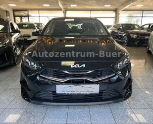 Kia Kia ceed / Ceed Spirit Mild-Hybrid Navi/Kamera/Tem Gebrauchtwagen