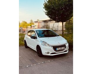 Peugeot Peugeot 208 1.2 Active 82 VTi Active Gebrauchtwagen