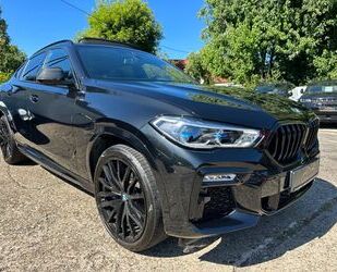 BMW BMW X6 xDrive 40 i M Sport *Garantie/Carbon/Pano/2 Gebrauchtwagen